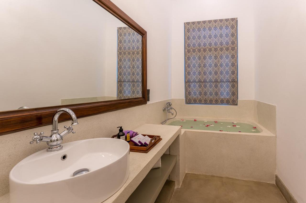 The Fort House ガル エクステリア 写真